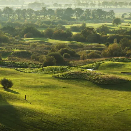 Golf Gut Apeldoer Отель